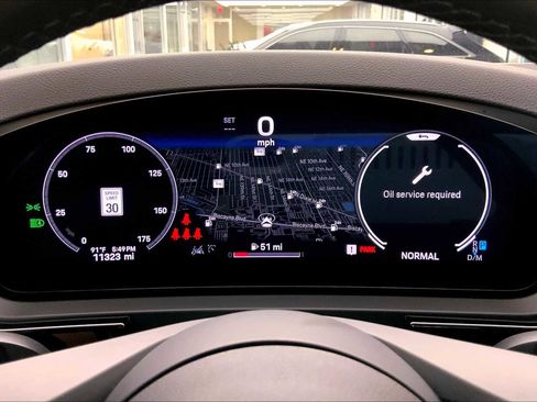 Used 2024 Porsche Cayenne image 72