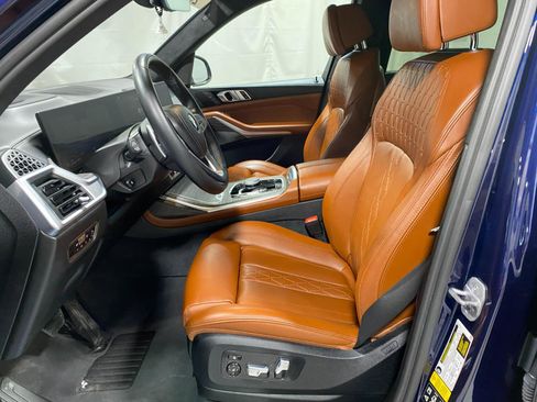 Used 2023 BMW X7 xDrive40i w/ Premium Package image 15