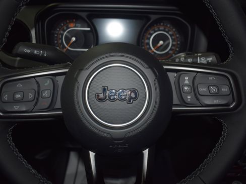 New 2025 Jeep Wrangler Willys image 19