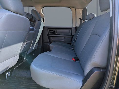 Used 2015 RAM 1500 Express image 13