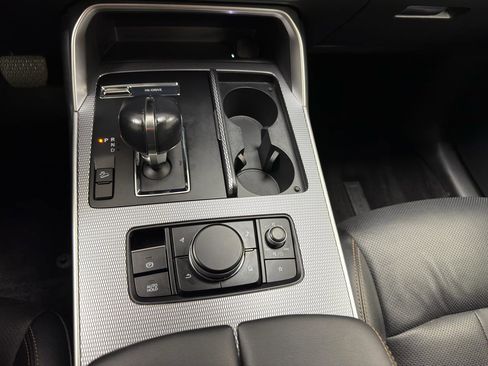 Used 2024 MAZDA CX-90 3.3 Turbo w/ Preferred Plus AWD/4WD image 21
