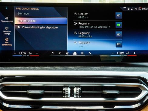 Used 2024 BMW i4 eDrive40 w/ Premium Package RWD image 26