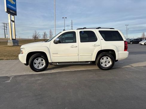 Used 2010 Chevrolet Tahoe LT w/ Luxury Package image 6