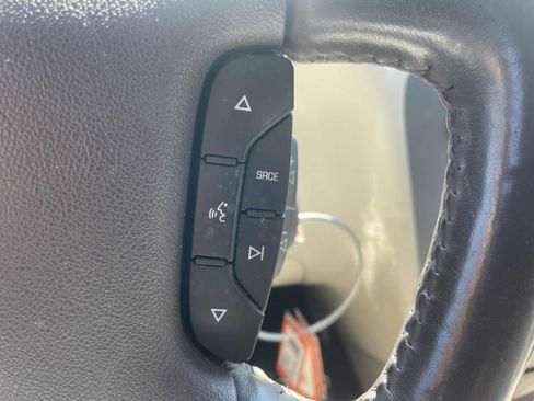Used 2007 Buick Lucerne CXL FWD image 19
