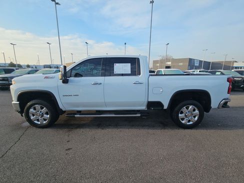 Used 2021 Chevrolet Silverado 3500 LTZ image 7
