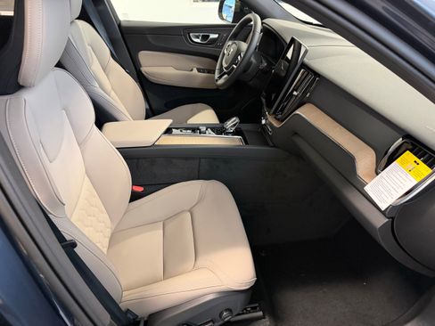 New 2026 Volvo XC60 T8 Plus w/ Protection Package Premier image 26