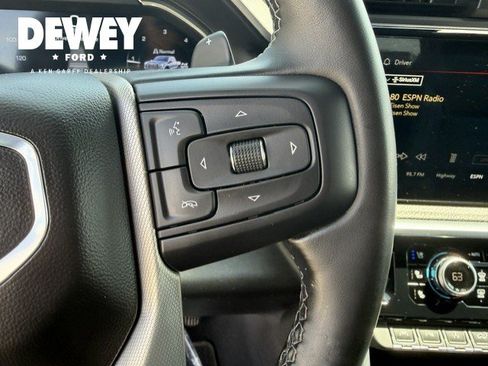 Used 2024 GMC Sierra 1500 Denali w/ Technology Package AWD/4WD image 19