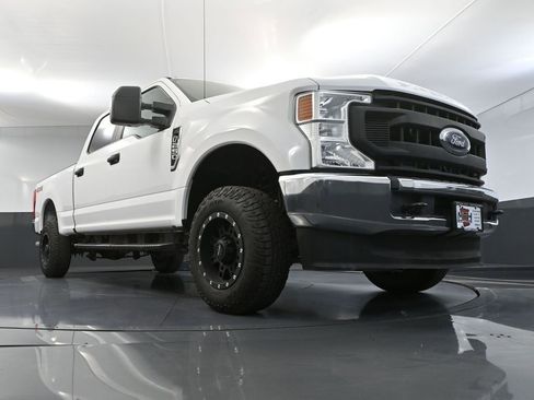 Used 2021 Ford F250 XL w/ Power Equipment Group AWD/4WD image 51