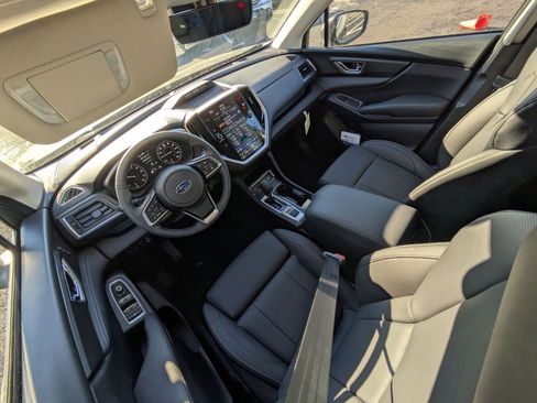 New 2025 Subaru Ascent Limited image 13