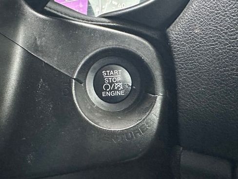 Used 2022 Jeep Renegade Sport AWD/4WD image 35