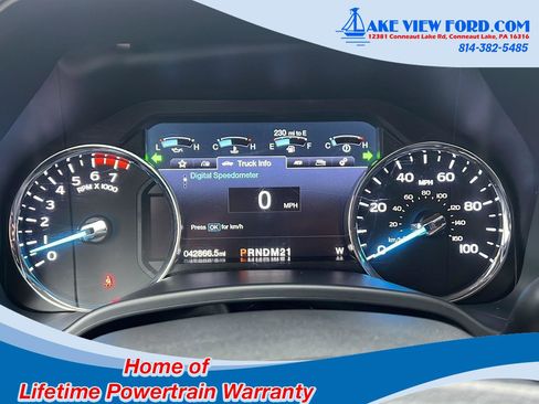 Used 2019 Ford F250 Lariat w/ Lariat Value Package image 28