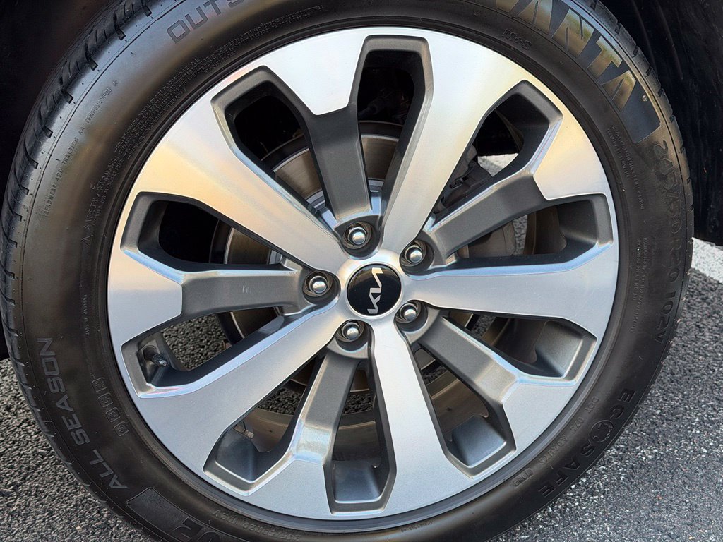 Used 2022 Kia Telluride EX w/ EX Premium Package AWD/4WD image 19