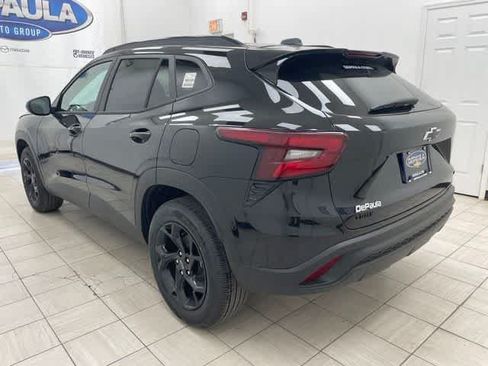 New 2026 Chevrolet Trax LT w/ Driver Confidence Package FWD image 18