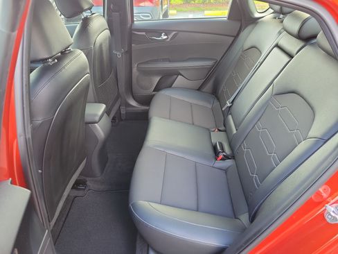 Used 2020 Kia Forte GT-Line w/ GT-Line Premium Package FWD image 14