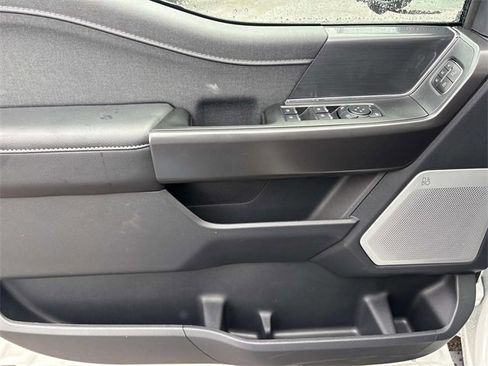 New 2025 Ford F150 Lariat w/ Equipment Group 502A High image 19