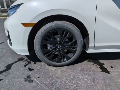 New 2026 Honda Odyssey Sport-L image 15