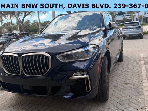 Used 2020 BMW X5 M50i w/ Executive Package image 3