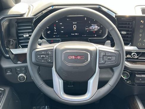 New 2026 GMC Sierra 1500 Elevation image 12