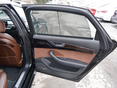 Used 2016 Audi A8 L 4.0T w/ Driver Assistance Package image 59