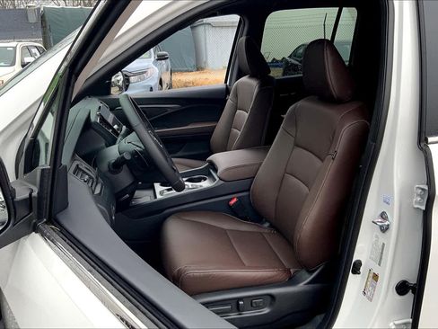 New 2025 Honda Ridgeline RTL image 13