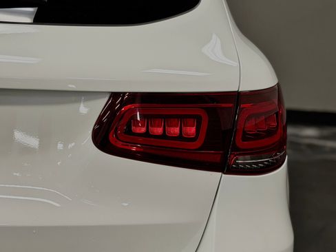 Certified 2021 Mercedes-Benz GLC 300 image 14