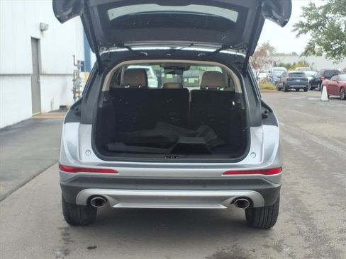 Certified 2023 Lincoln Corsair Standard w/ Equipment Group 101A image 7