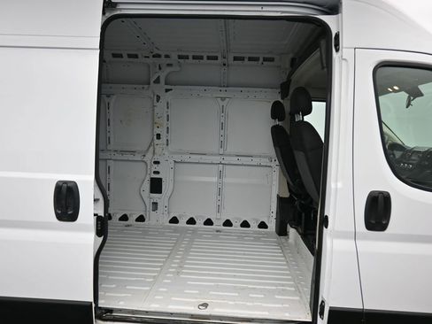 Used 2021 RAM ProMaster 2500 FWD image 27