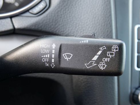 Used 2011 Volkswagen Golf TDI w/ Cold Weather Pkg FWD image 83