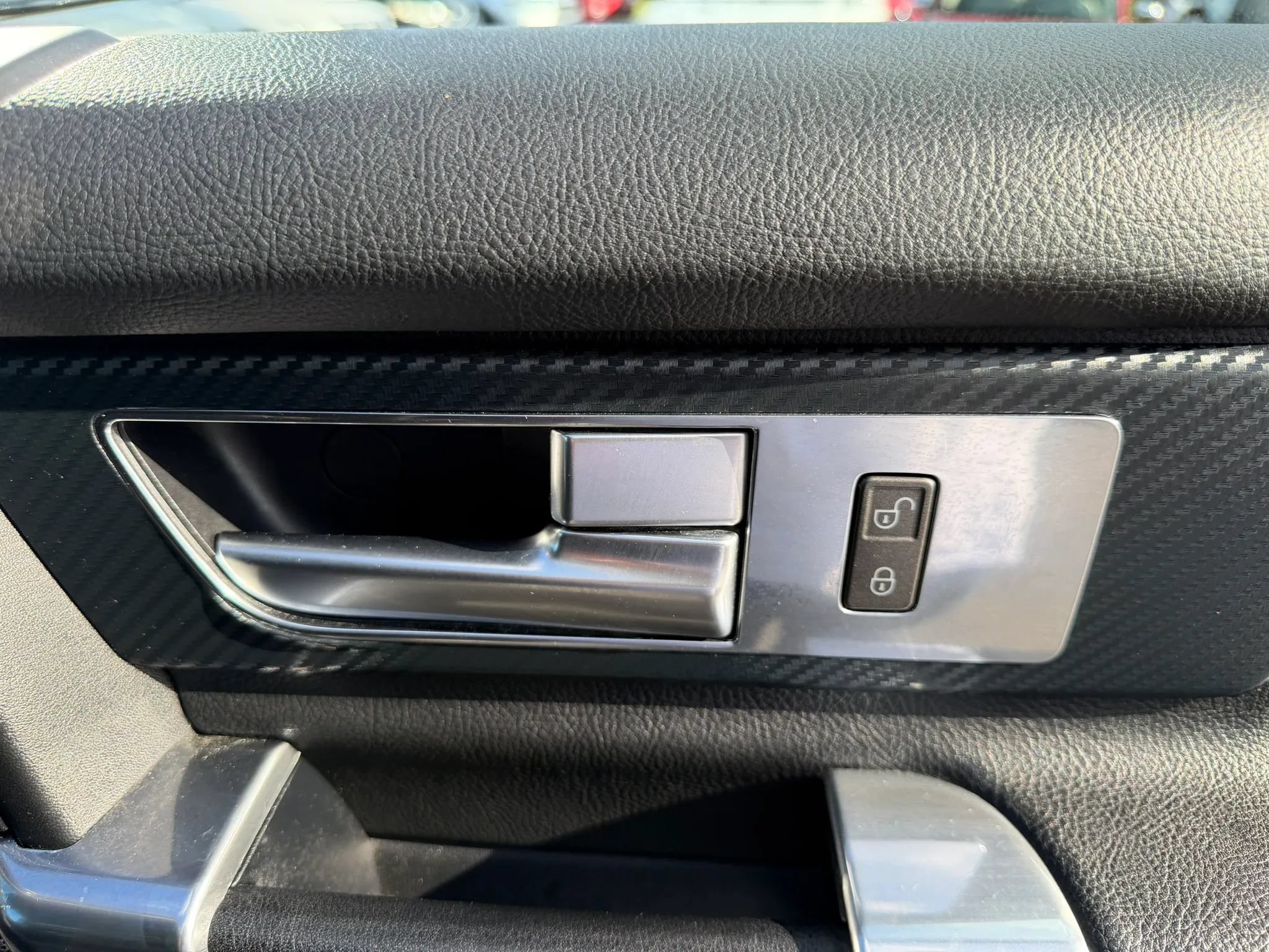 Used 2016 Land Rover LR4 HSE Silver Edition AWD/4WD image 33