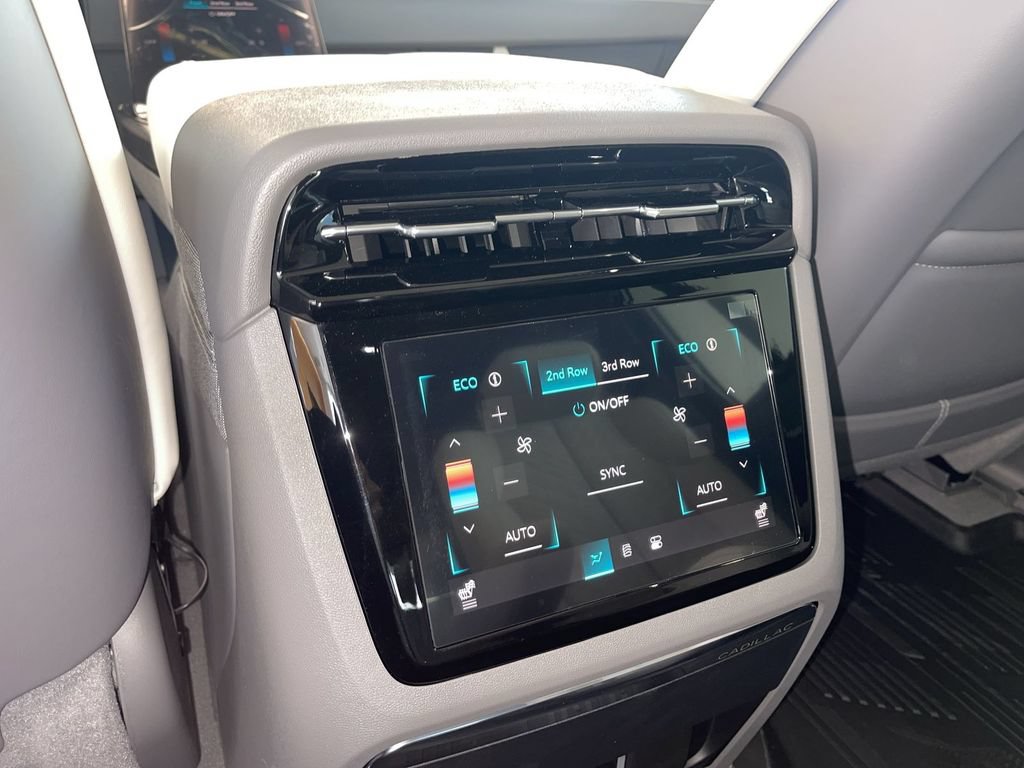 New 2026 Cadillac Escalade IQ Luxury 1 w/ LPO, Floor Liner Package AWD/4WD image 39