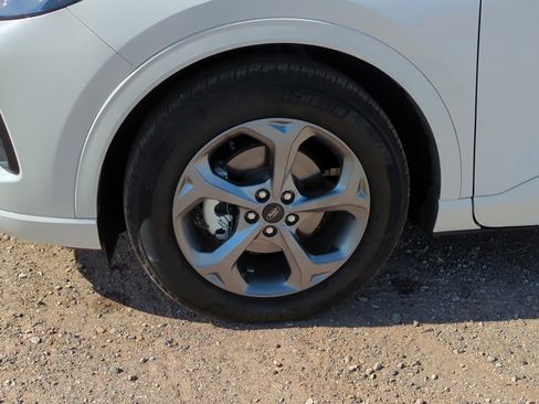 Used 2023 Ford Escape ST-Line w/ Tech Pack #1 FWD image 14