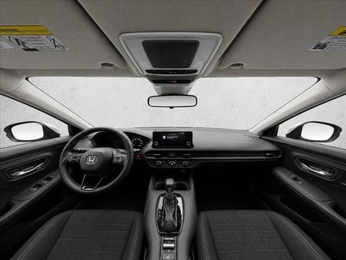Used 2025 Honda HR-V LX image 15