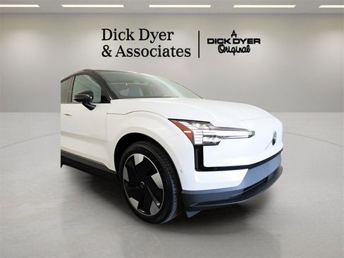New 2026 Volvo EX30 Ultra image 11