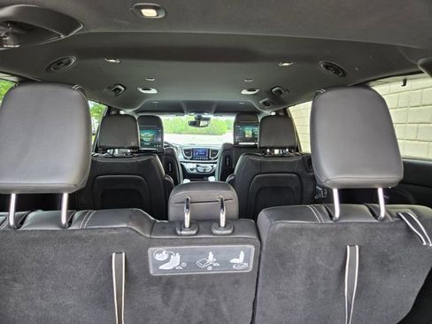 Used 2020 Chrysler Pacifica Touring-L Plus w/ Advanced Safetytec Group FWD image 40