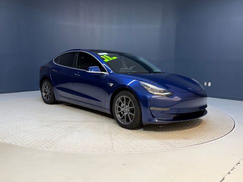 Used 2018 Tesla Model 3 Long Range RWD image 6