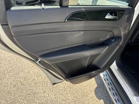Used 2019 Mercedes-Benz GLS 450 4MATIC w/ Premium 1 Package image 21
