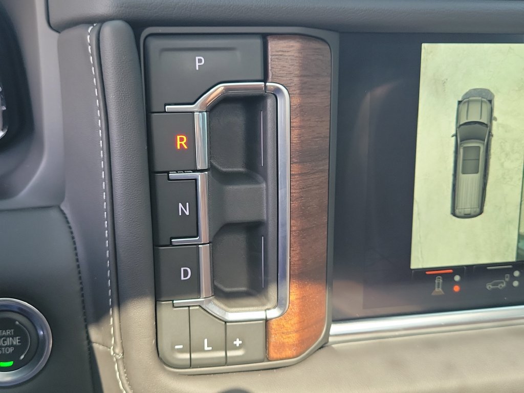 Used 2024 GMC Yukon Denali Ultimate AWD/4WD image 19