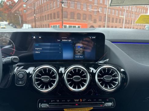 New 2026 Mercedes-Benz GLA 250 4MATIC image 32