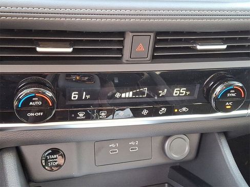 New 2026 Nissan Rogue SV image 10