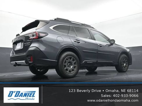 Used 2020 Subaru Outback Touring XT AWD/4WD image 12