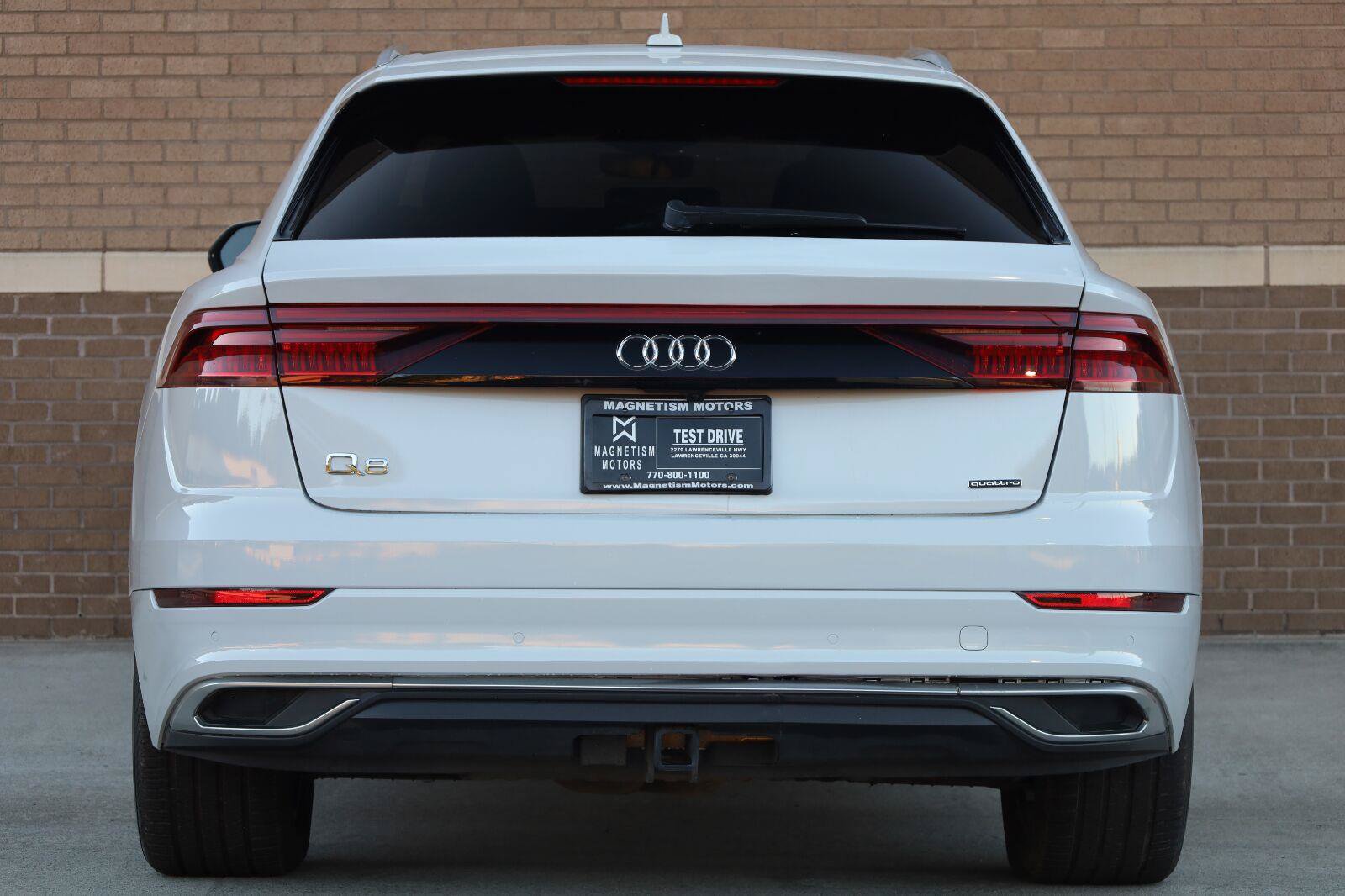 Used 2019 Audi Q8 Premium w/ Convenience Package AWD/4WD image 10