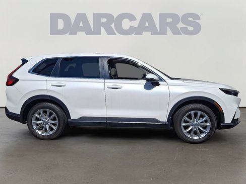 Used 2025 Honda CR-V EX image 8