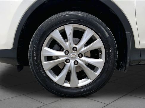 Used 2014 Toyota RAV4 Limited w/ Technology Package image 11