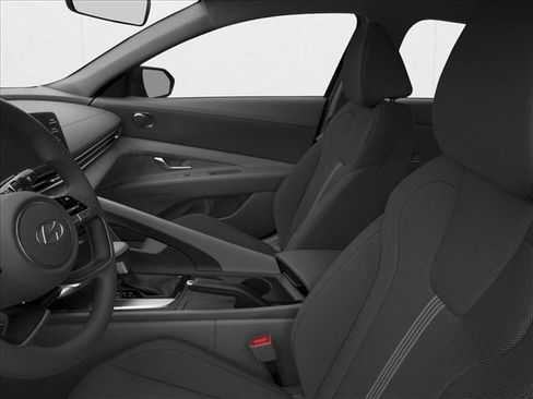 New 2026 Hyundai Elantra SE FWD image 6