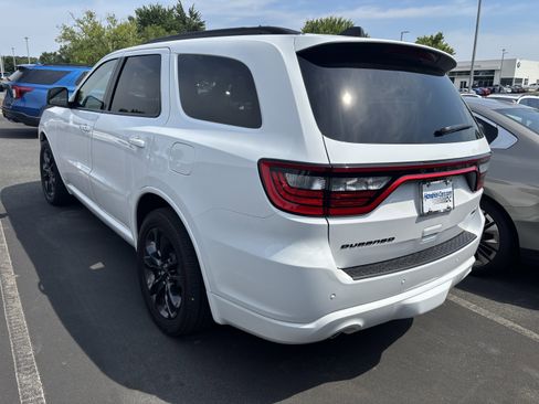 Used 2025 Dodge Durango GT w/ Blacktop Package RWD image 15