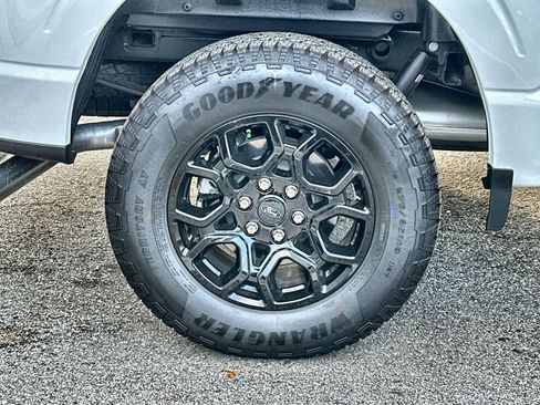 Used 2025 Ford F150 STX image 14