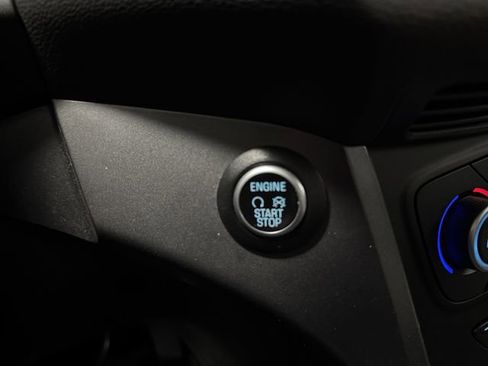 Used 2019 Ford Escape SE image 21