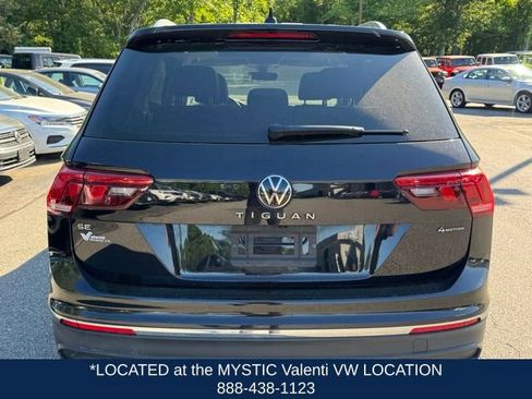 Certified 2022 Volkswagen Tiguan SE w/ Panoramic Sunroof Package AWD/4WD image 7