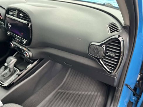 Used 2023 Kia Soul EX image 25