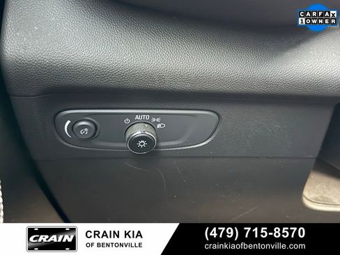 Used 2023 Buick Envision Preferred image 12